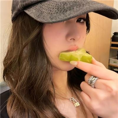 林中怪人封面
